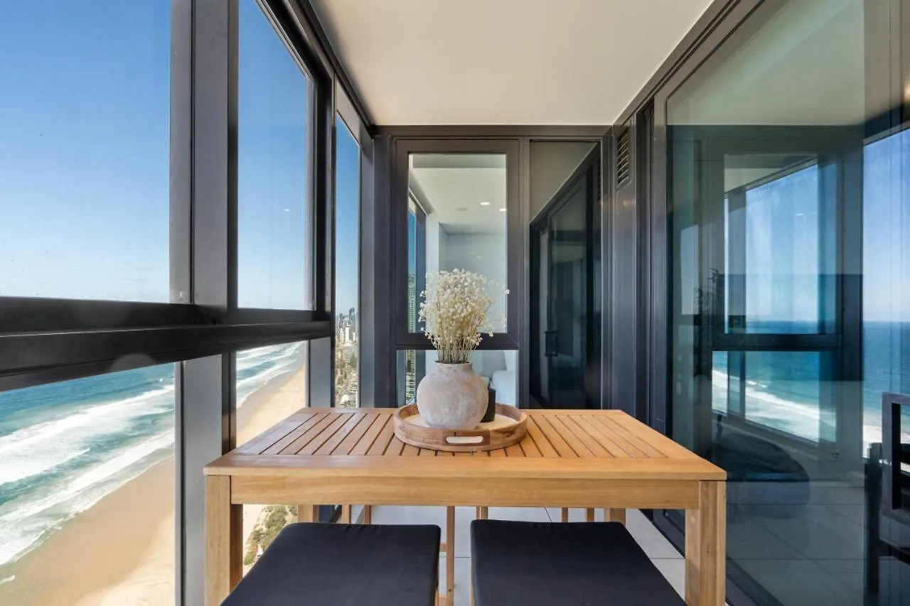 The Paradise - Beachfront Lux Best Ocean View 2Br With Infinity Pool Gold Coast 0*,  Australia